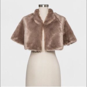 Estee and Lily brown faux fur cape size XS